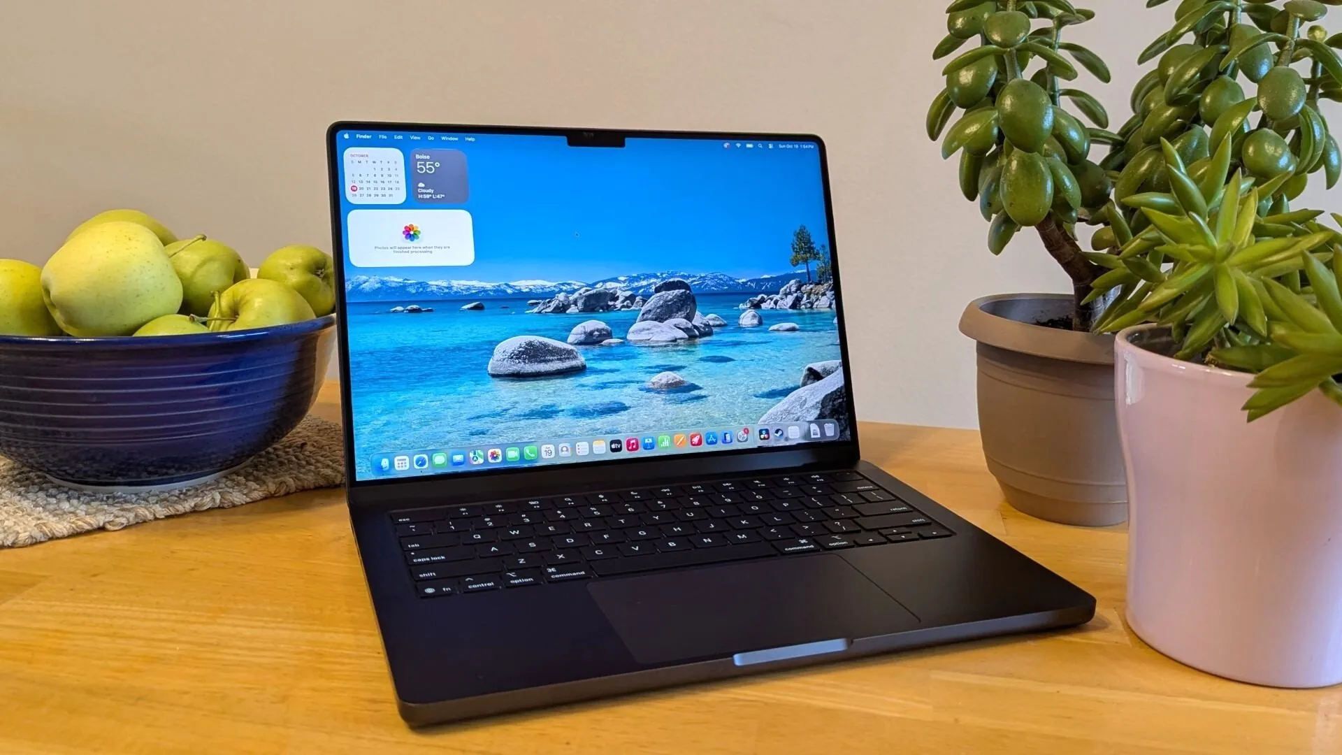 MacBook Pro M5